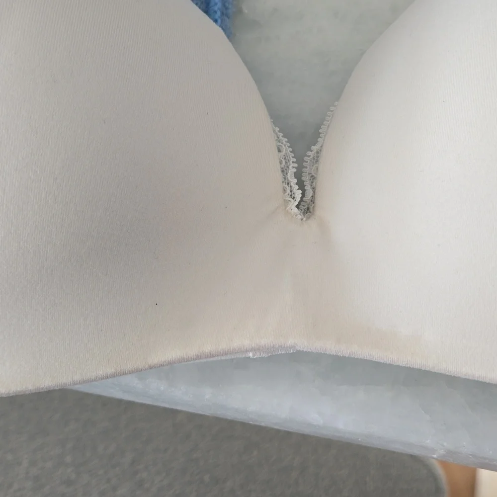 Victoria's Secret Plunge White Bra 34D - Picture 5 of 5